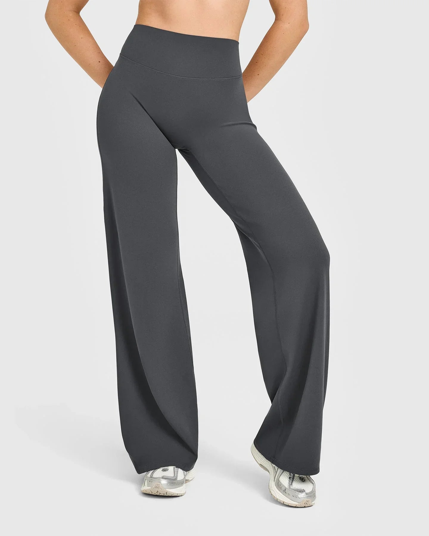 ShapeShift™ - Straight Leg Leggings