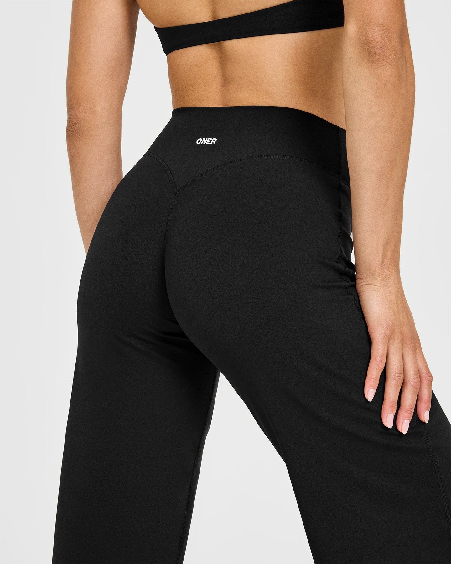 ShapeShift™ - Straight Leg Leggings